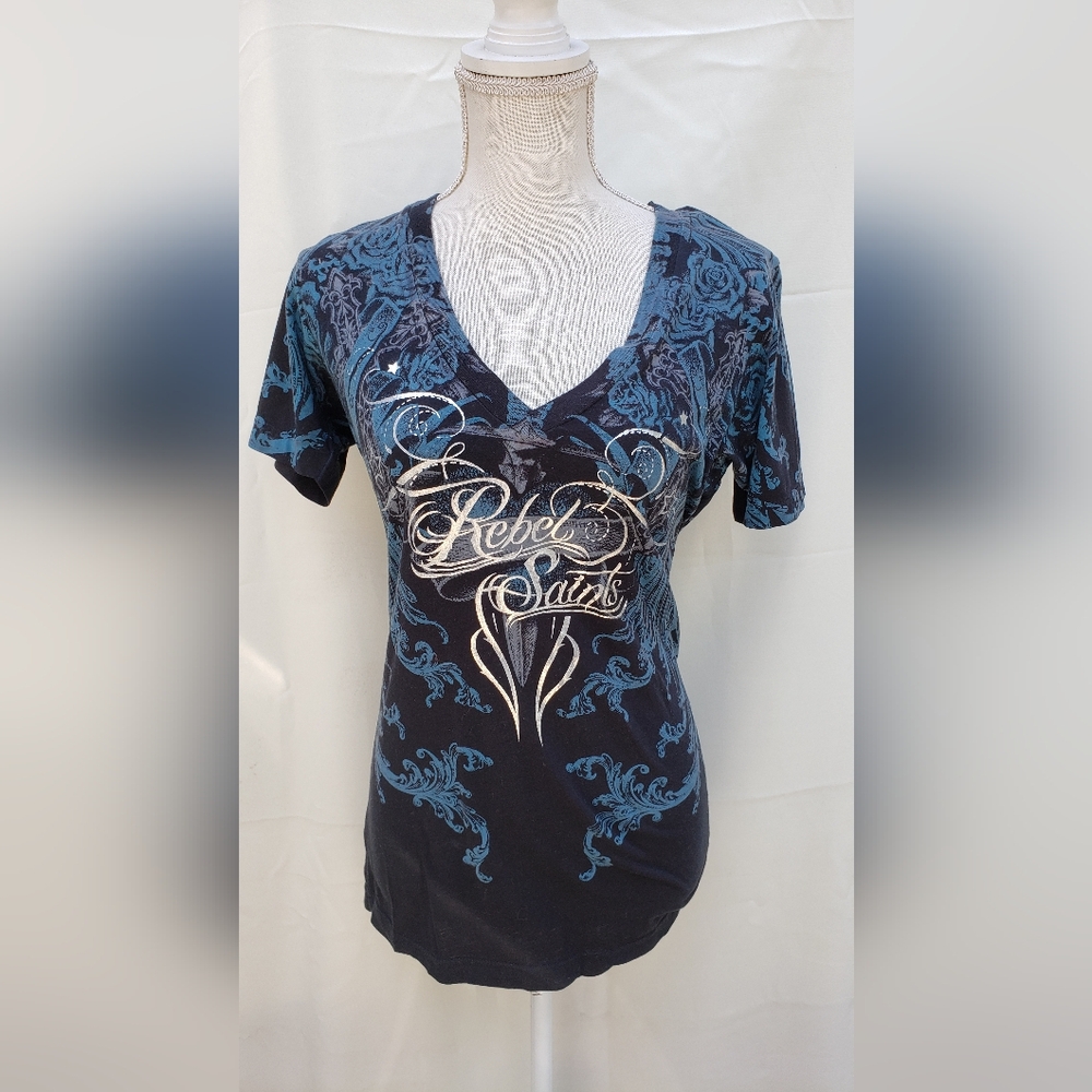 Rebel Saints top Size Large